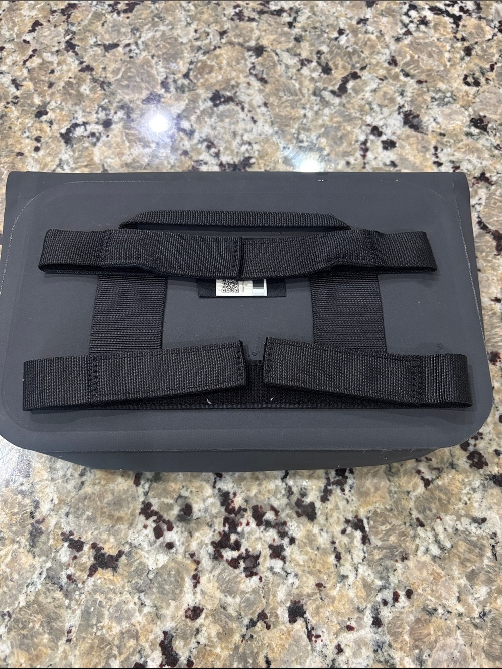 YETI 3L sidekick waterproof pouch in charcoal grey - Picture 4 of 10